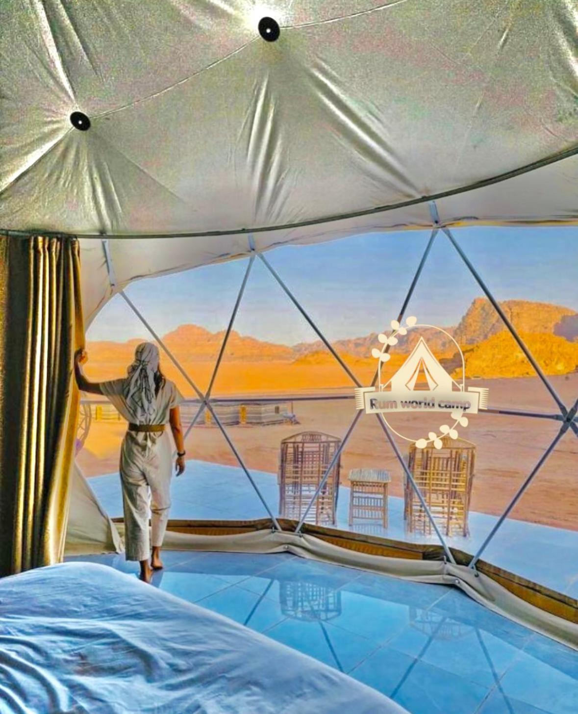 Rum World Bubble Luxury Camp Wadi Rum Bagian luar foto