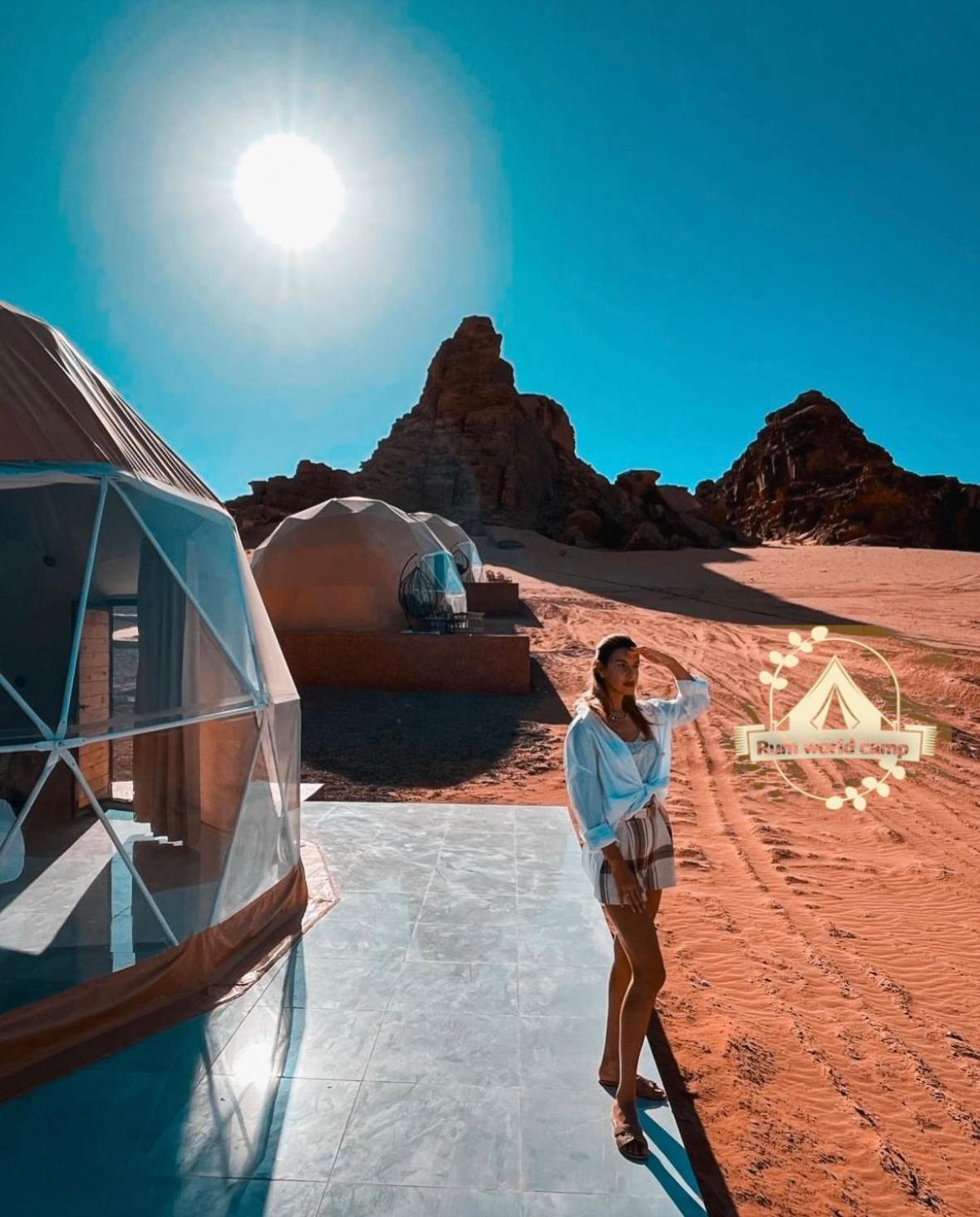 Rum World Bubble Luxury Camp Wadi Rum Bagian luar foto