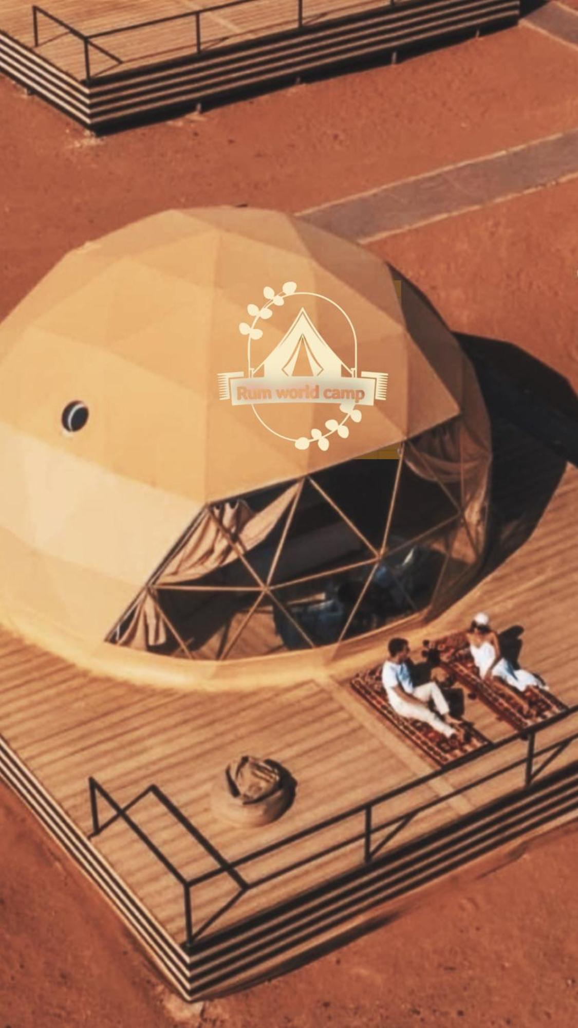 Rum World Bubble Luxury Camp Wadi Rum Bagian luar foto